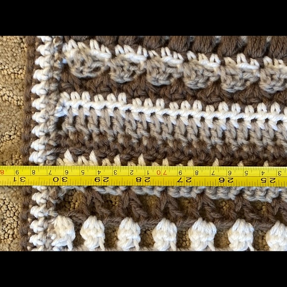 Lapghan / Baby blanket - Mocha, White, Gray - NEW - Picture 5 of 6